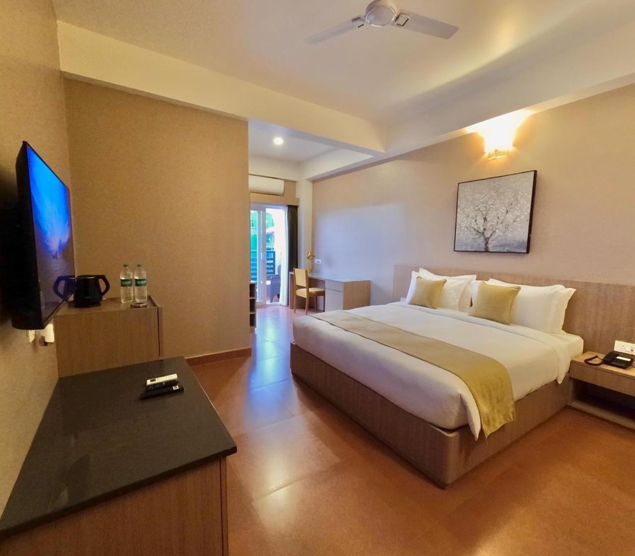 The Dibrugarh Address Hotel ภายนอก รูปภาพ